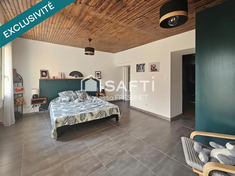 Maison - 142 m² - 6 pièces