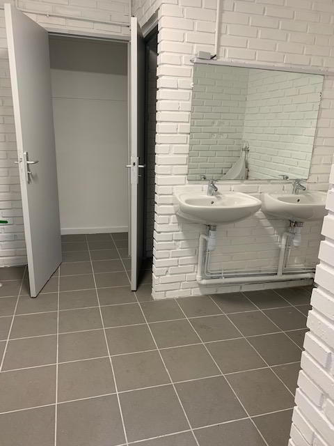 Local d'activité / Entrepôt - 462 m²