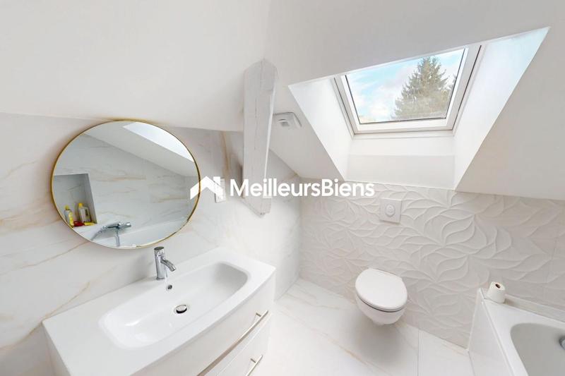 Maison - 150 m² - 6 pièces