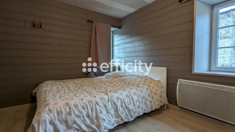 Maison - 92 m² - 6 pièces