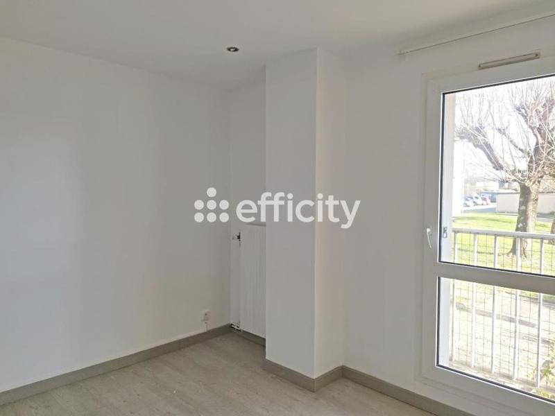 Appartement - 92 m² - 5 pièces