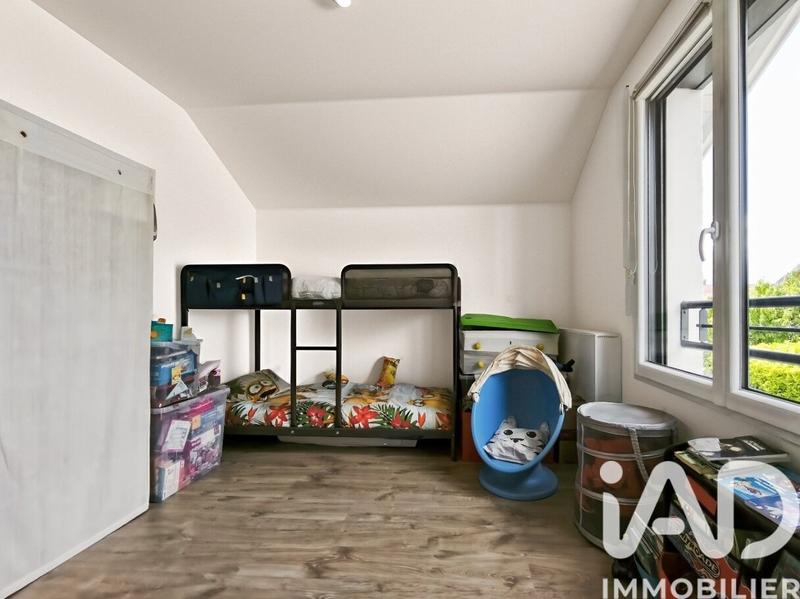 Maison - 98 m² - 4 pièces