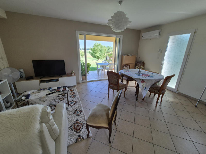 Maison - 250 m² - 11 pièces