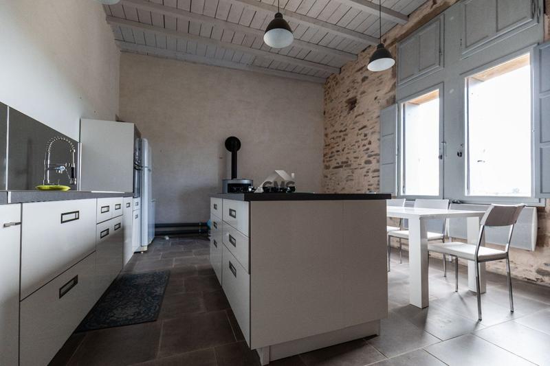 Château - 476 m² - 9 pièces