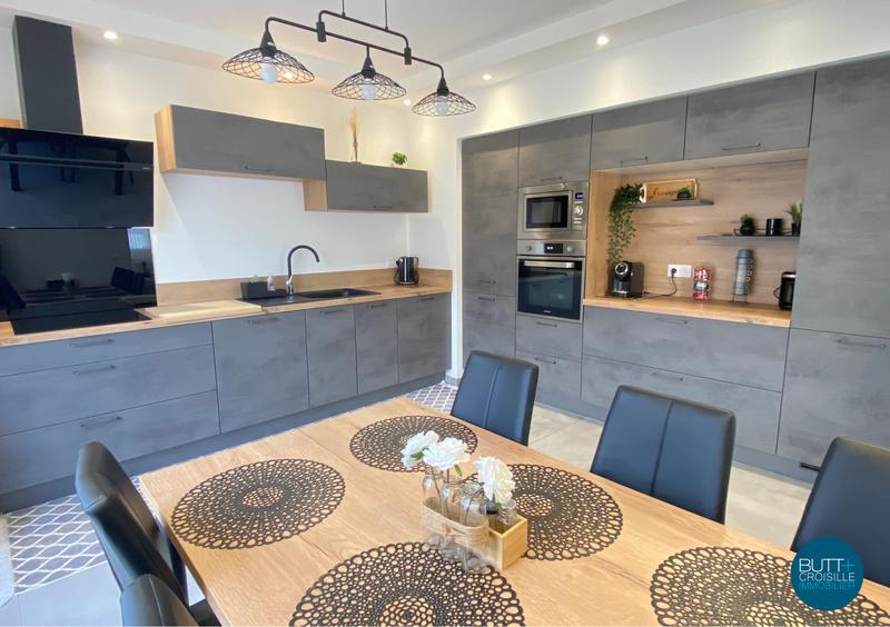 Maison - 145 m² - 6 pièces