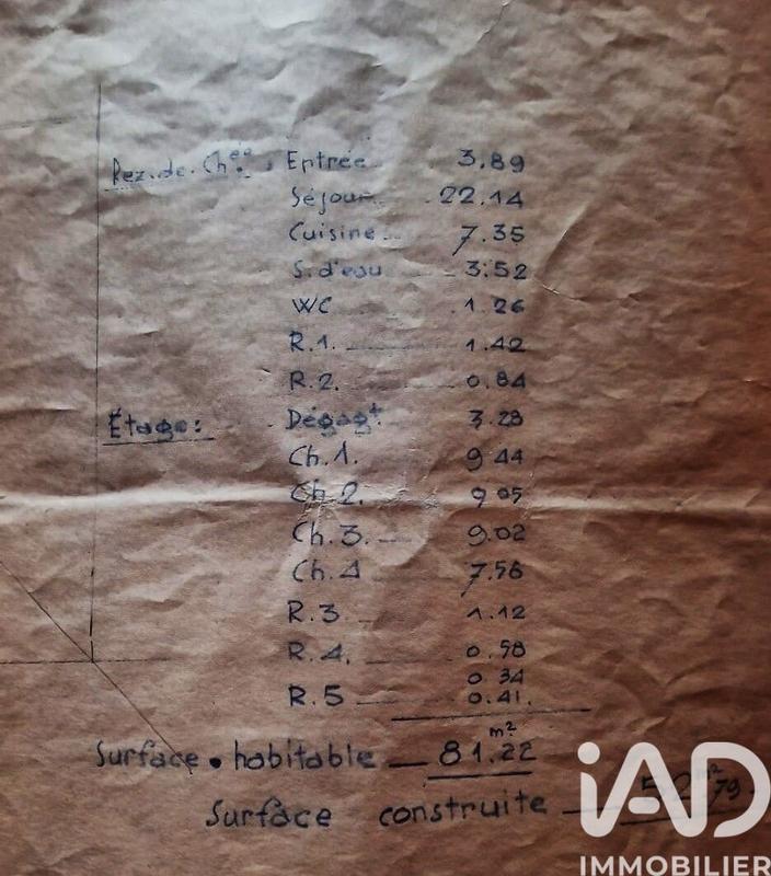 Maison - 90 m² - 5 pièces