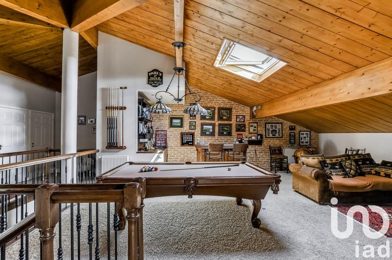 Maison - 435 m² - 11 pièces