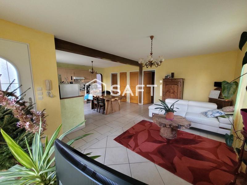 Maison - 82 m² - 5 pièces