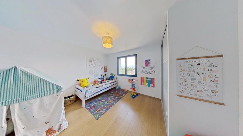 Maison - 130 m² - 4 pièces