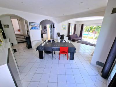 Villa - 133 m² - 5 pièces