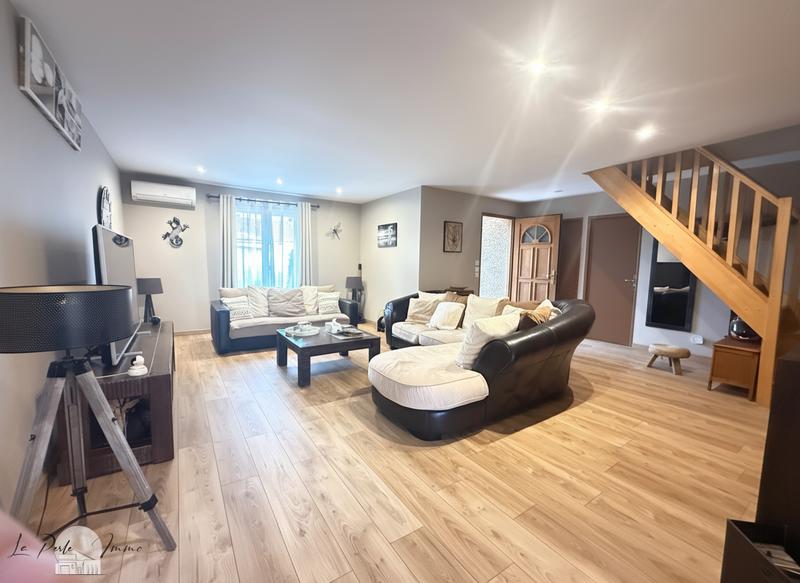 Villa - 125 m² - 8 pièces