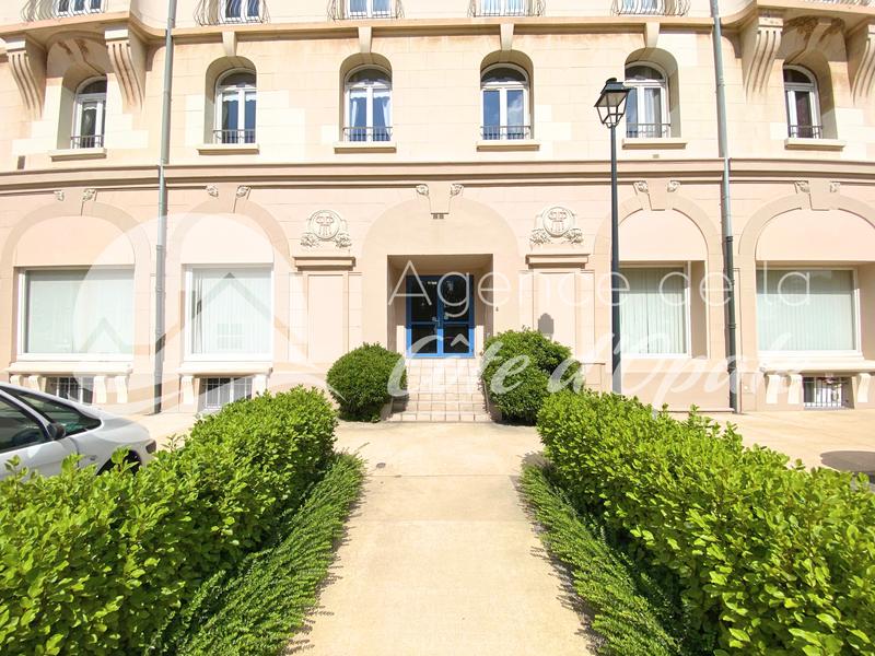 Local commercial - 96 m²