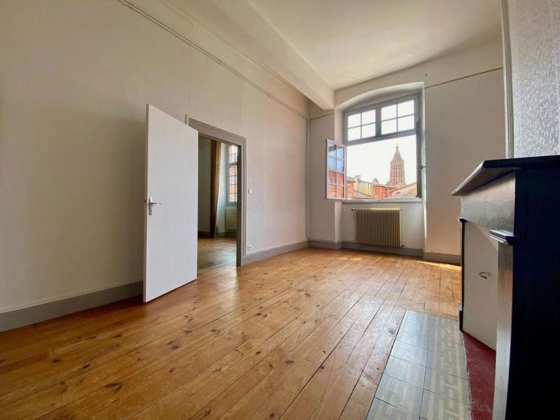 Appartement bourgeois - 121 m² - 4 pièces