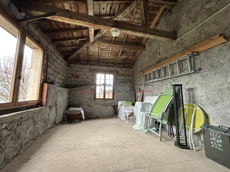 Maison - 140 m² - 6 pièces