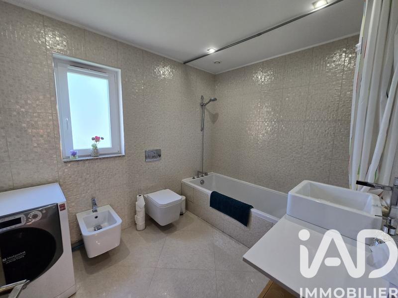 Maison - 154 m² - 4 pièces