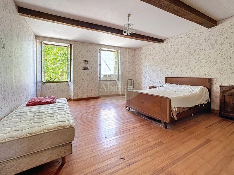 Maison - 160 m² - 7 pièces