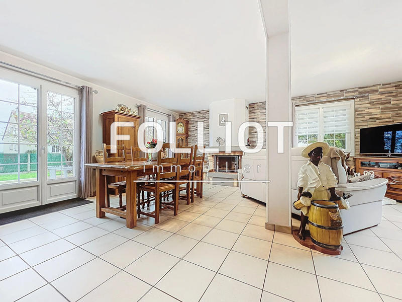 Maison - 103 m² - 5 pièces