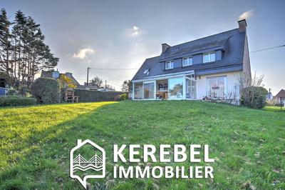 Maison - 130 m² - 7 pièces