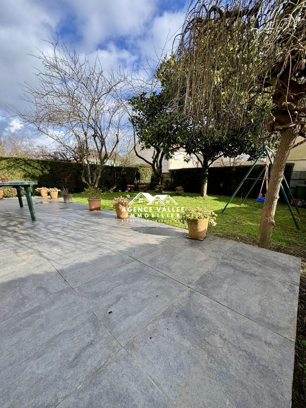 Maison - 100 m² - 5 pièces