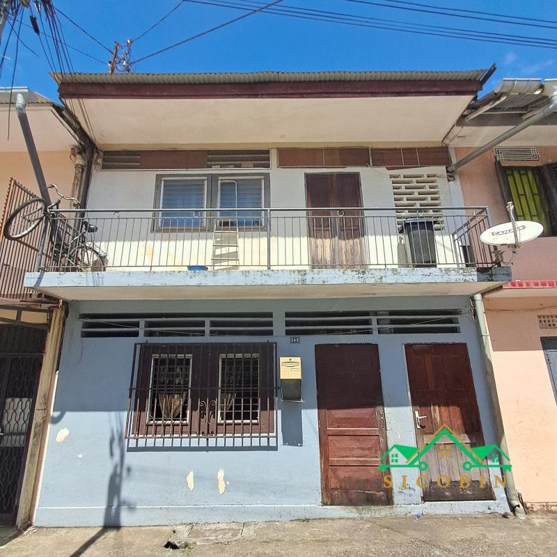 Maison - 131 m² - 6 pièces