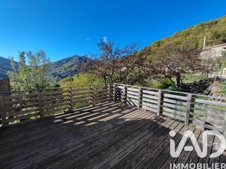 Maison de village - 117 m² - 5 pièces