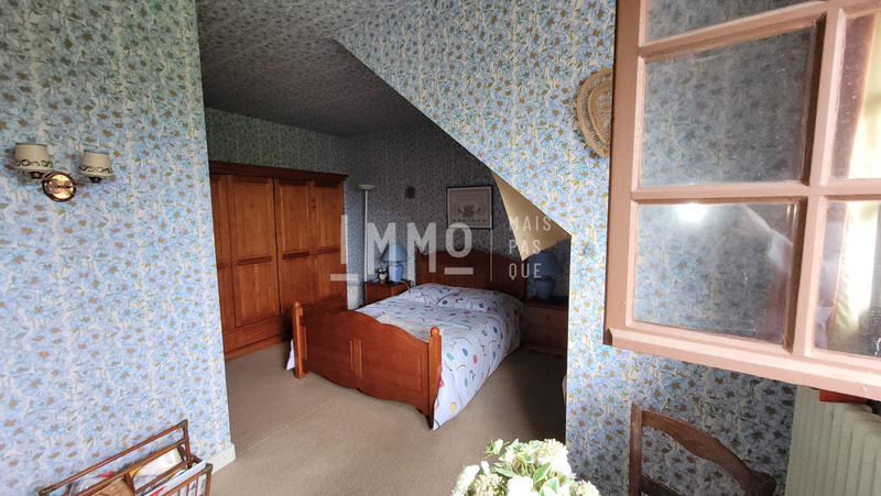 Maison - 143 m² - 5 pièces