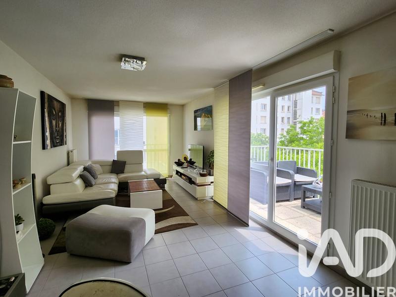 Appartement - 70 m² - 3 pièces