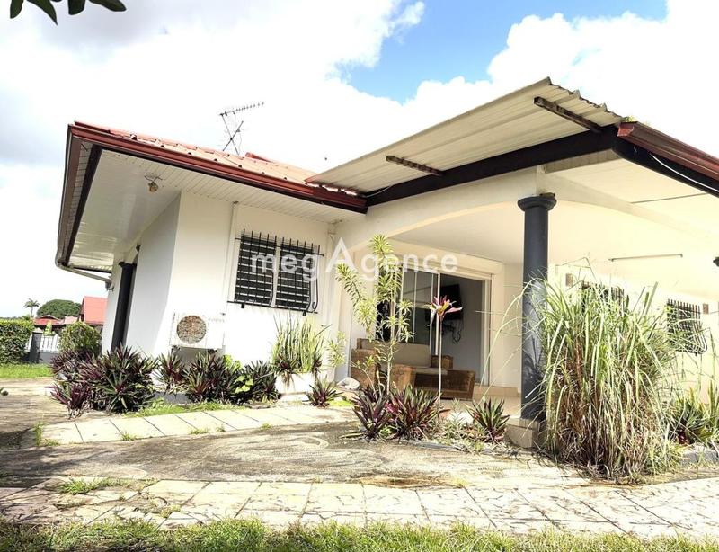 Maison - 134 m² - 5 pièces