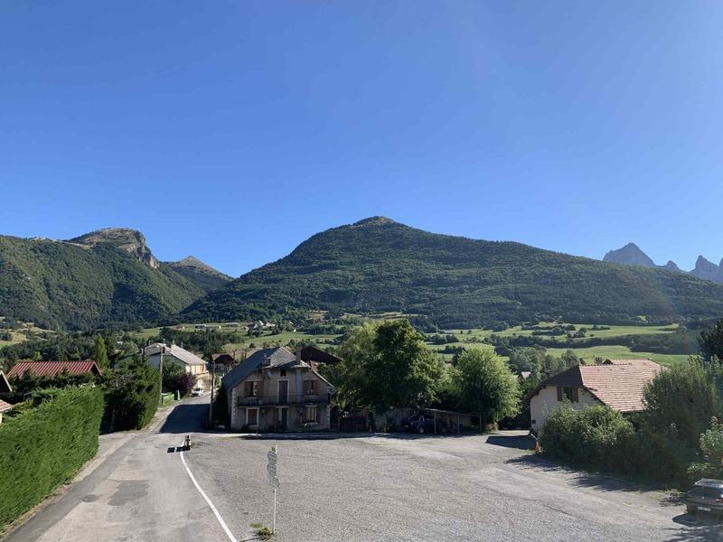 Appartement - 105 m² - 4 pièces