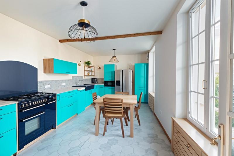 Maison - 205 m² - 6 pièces