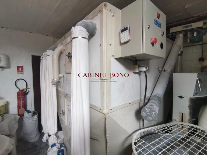 Fonds de commerce - 150 m²