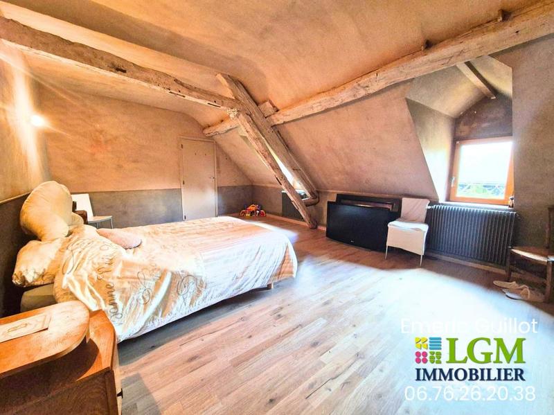 Maison - 185 m² - 6 pièces