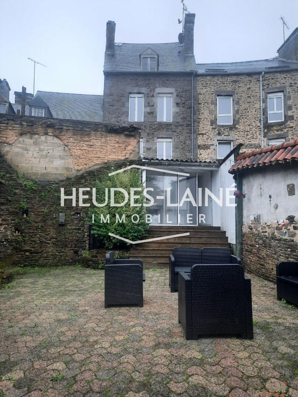 Immeuble - 117 m² - 5 pièces