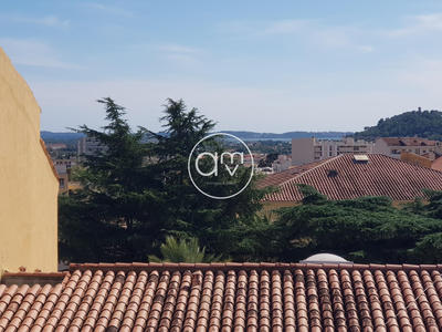 Appartement - 104 m² - 4 pièces