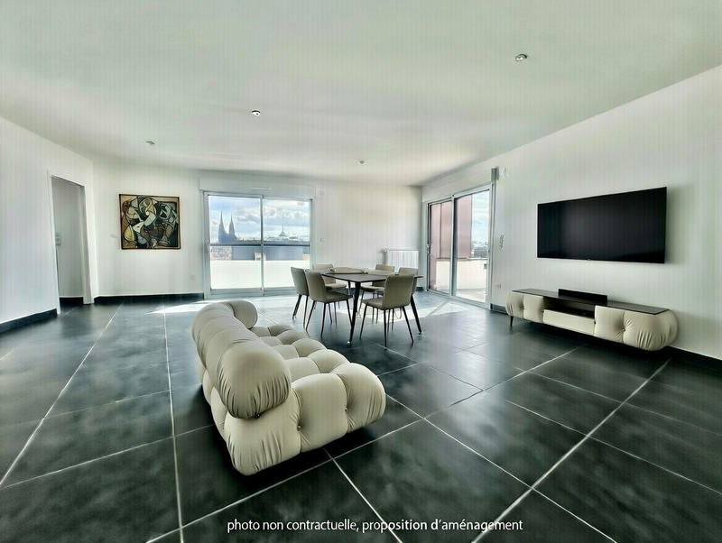 Appartement - 108 m² - 4 pièces