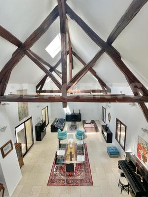 Maison - 160 m² - 5 pièces