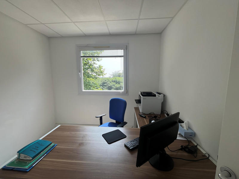 Bureau - 137 m²