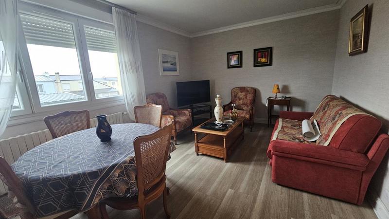 Maison - 105 m² - 6 pièces