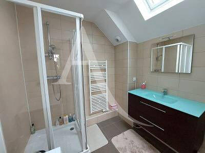 Appartement - 119 m² - 5 pièces