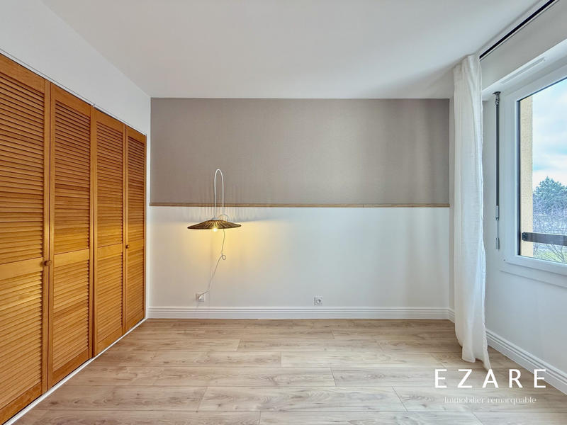 Appartement - 84 m² - 4 pièces