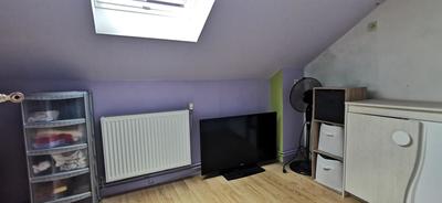 Maison - 98 m² - 7 pièces