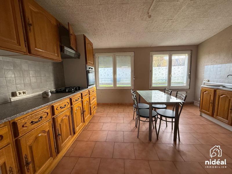 Maison - 110 m² - 5 pièces