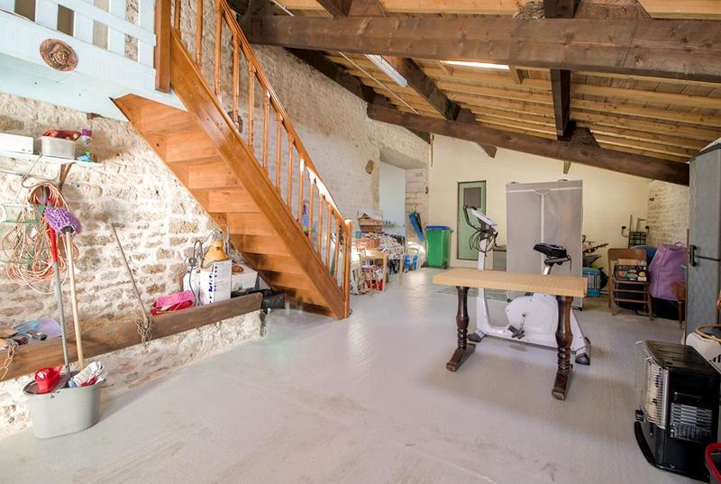 Maison - 96 m² - 3 pièces