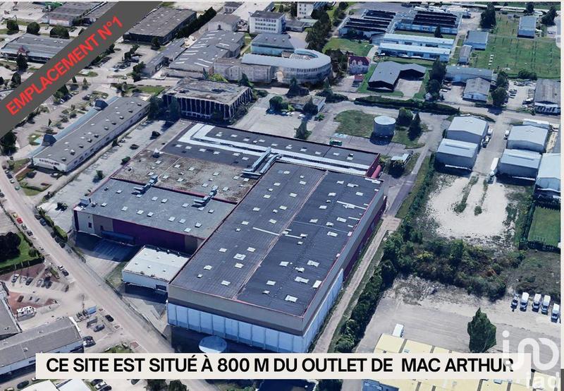 Local commercial - 8 434 m²