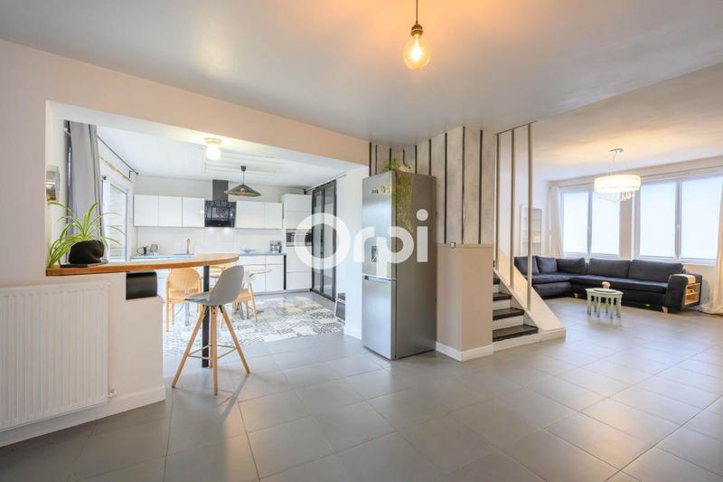 Maison - 190 m² - 6 pièces