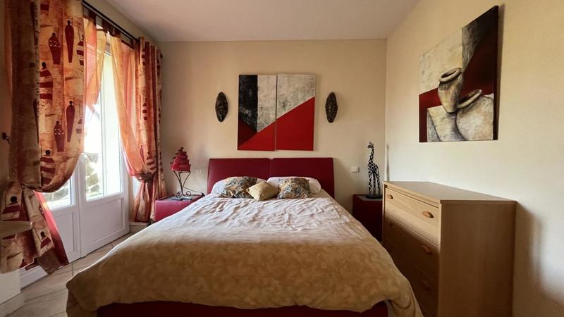 Appartement - 230 m² - 3 pièces