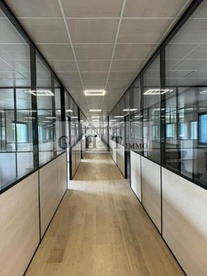 Bureau - 280 m²
