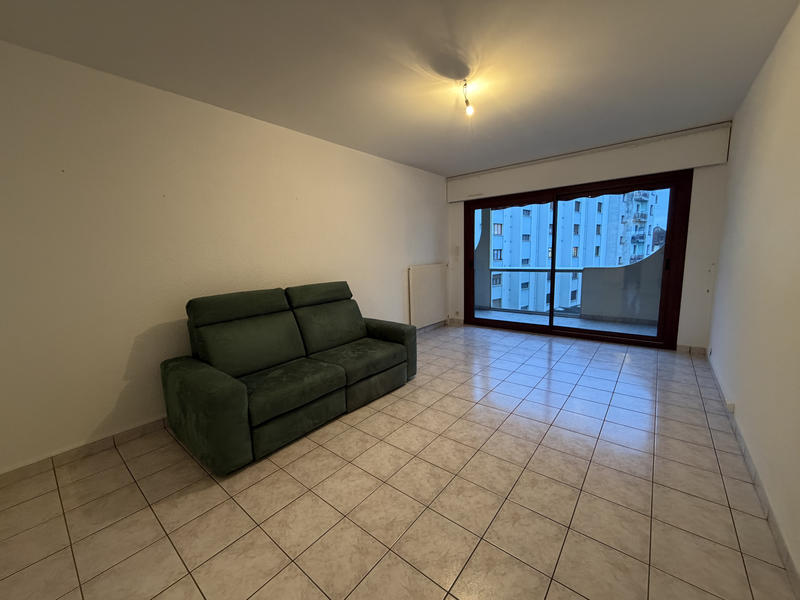 Appartement - 77 m² - 3 pièces