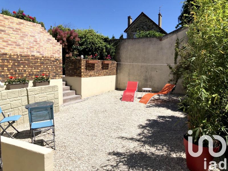 Maison - 360 m² - 9 pièces