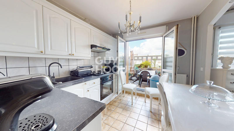 Appartement - 70 m² - 4 pièces